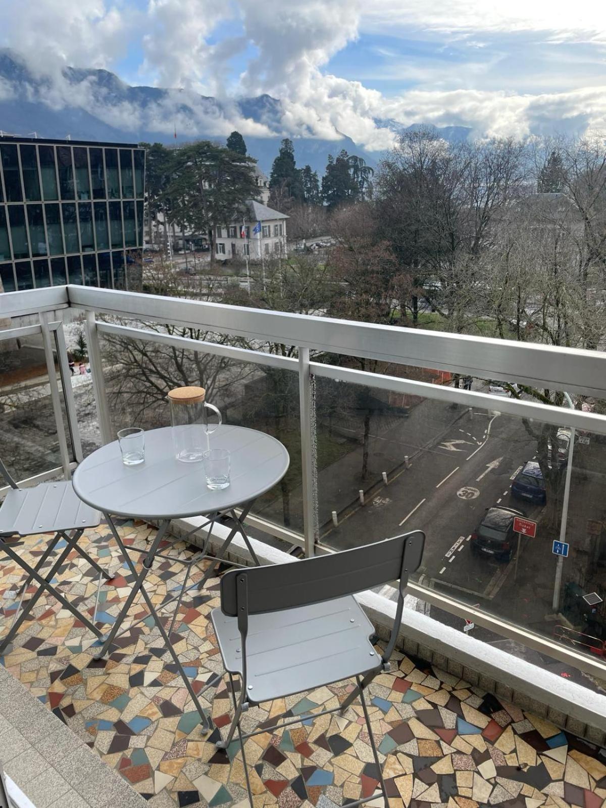 Tournette-Comfortable And Quiet Luxury Apartment Annecy Eksteriør billede